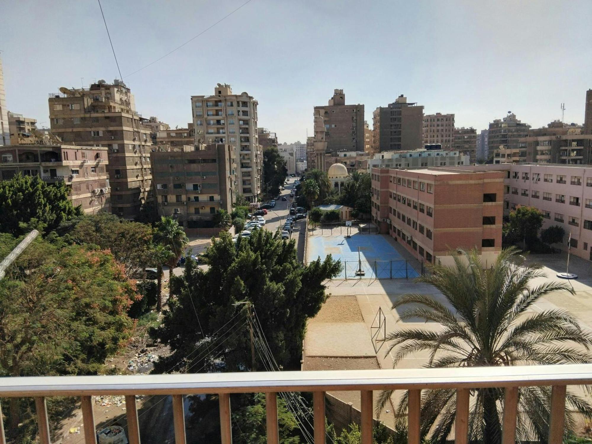 Boho Chic Retreat In The Midst Of Cairo City Life Exterior photo